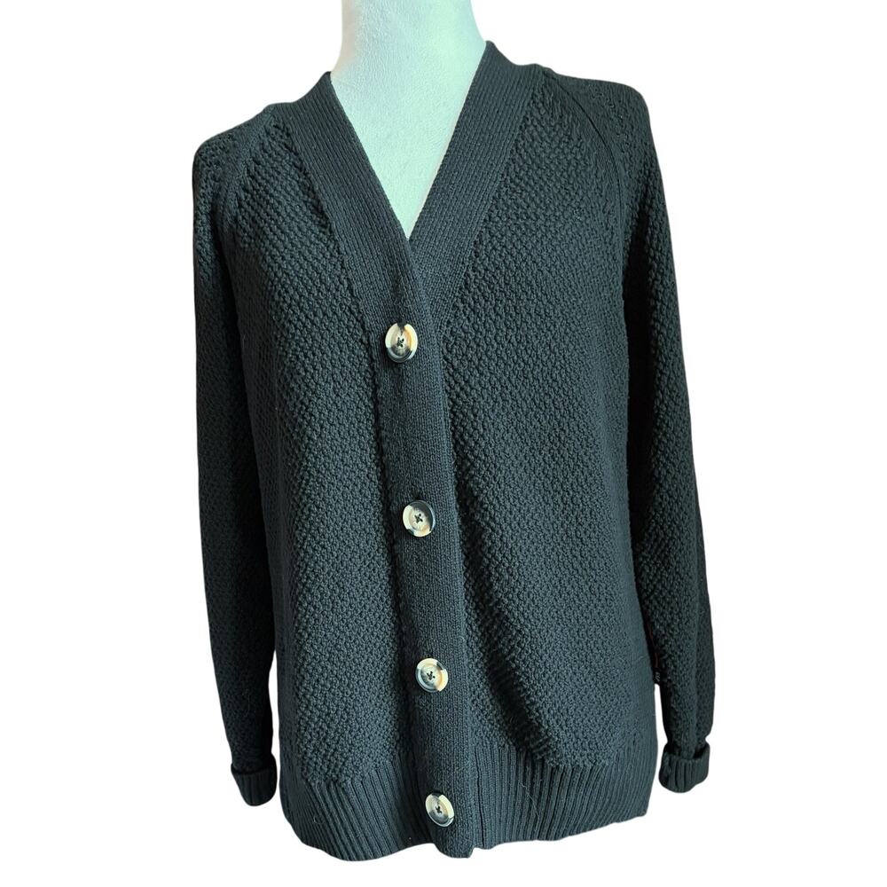Gap Women’s Black Waffle Moss Knit Cardigan Sz M Preppy Academia Goth Button Up